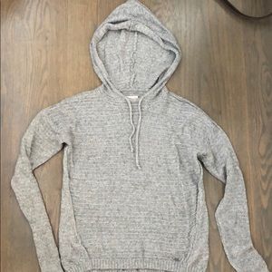 Abercrombie & Fitch sweater